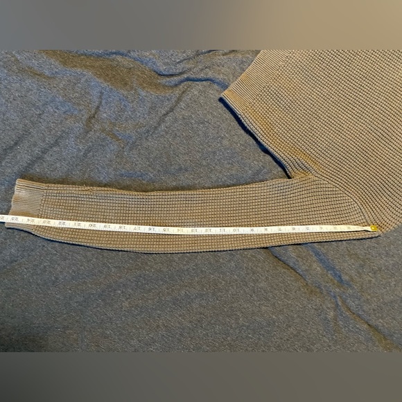 Olive Green Cropped Sweater - Picture 5 of 7